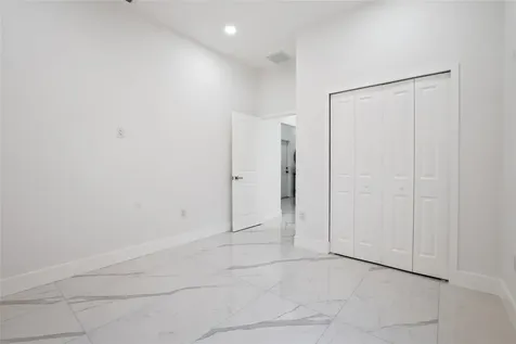 2407 NW 8 Street Fort Lauderdale FL 33311