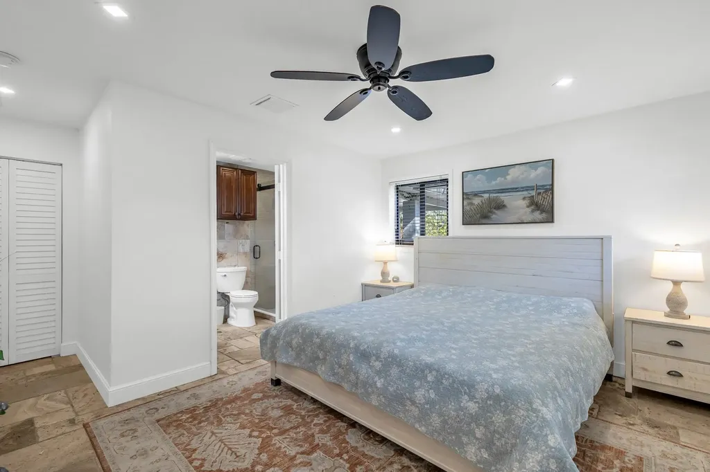 2801 NE 48th Court Lighthouse Point FL 33064