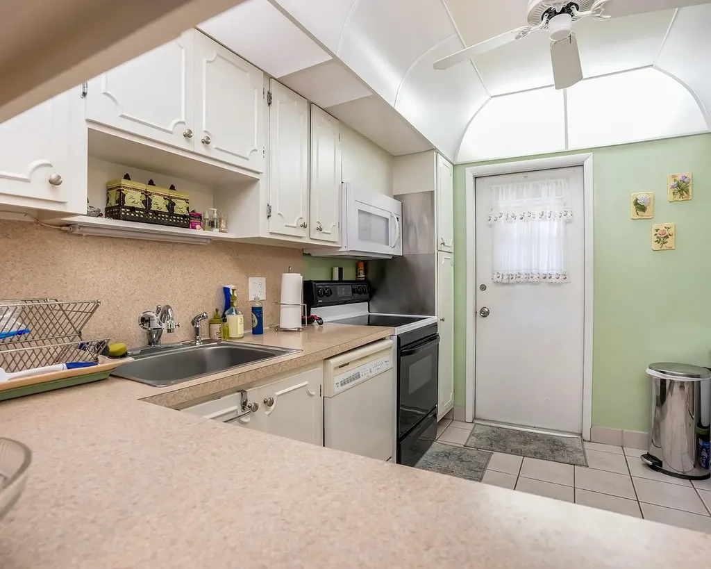 3090 N Course Drive Pompano Beach FL 33069