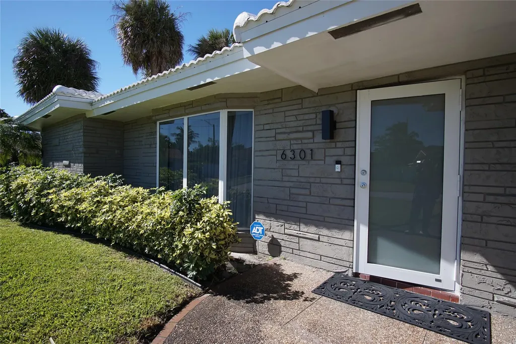 6301 NW 31st Way Fort Lauderdale FL 33309