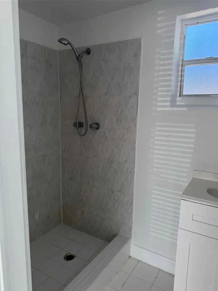 5821 Taft Street Hollywood FL 33021