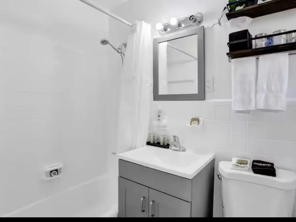 820 NE 16th Avenue Fort Lauderdale FL 33304