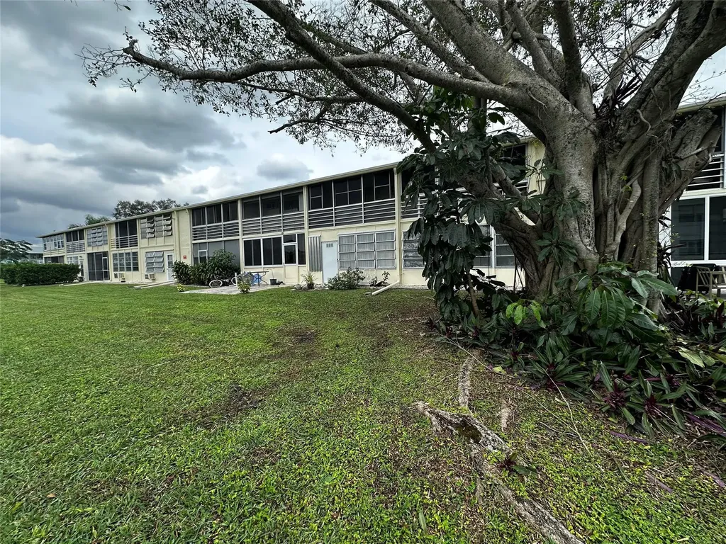 143 Westbury I Deerfield Beach FL 33442