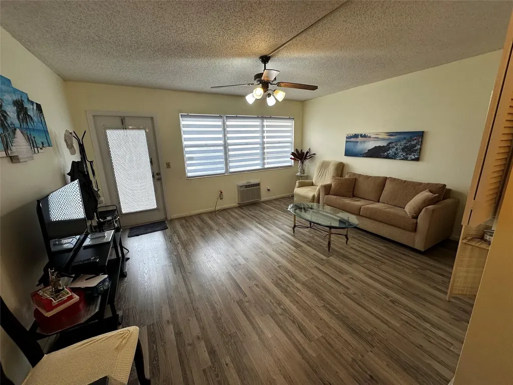 143 Westbury I Deerfield Beach FL 33442