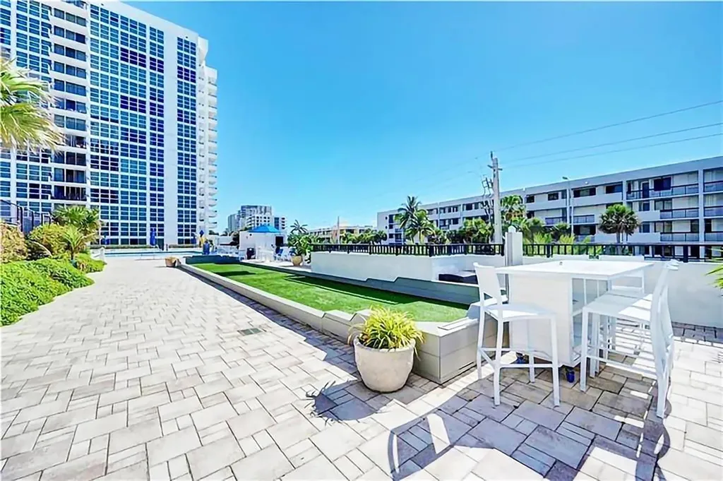 525 N Ocean Boulevard Pompano Beach FL 33062