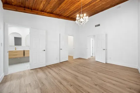 701 NW 77th Avenue Plantation FL 33324