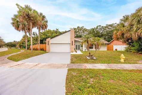701 NW 77th Avenue Plantation FL 33324