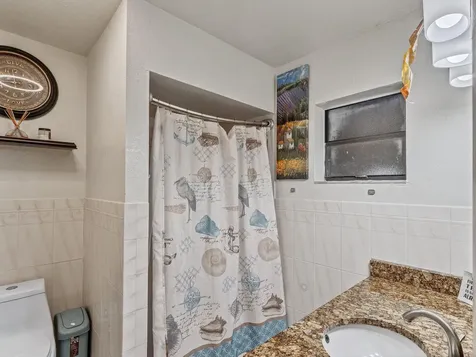 2501 NW 98th Way Coral Springs FL 33065