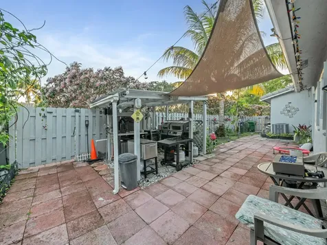 2501 NW 98th Way Coral Springs FL 33065