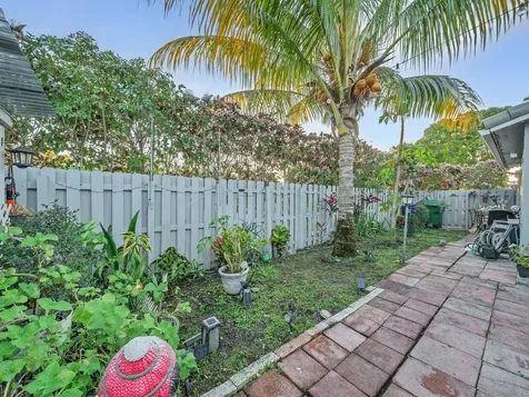2501 NW 98th Way Coral Springs FL 33065