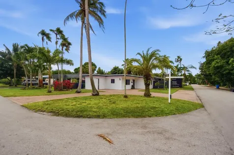 100 NE 22nd Street Wilton Manors FL 33305