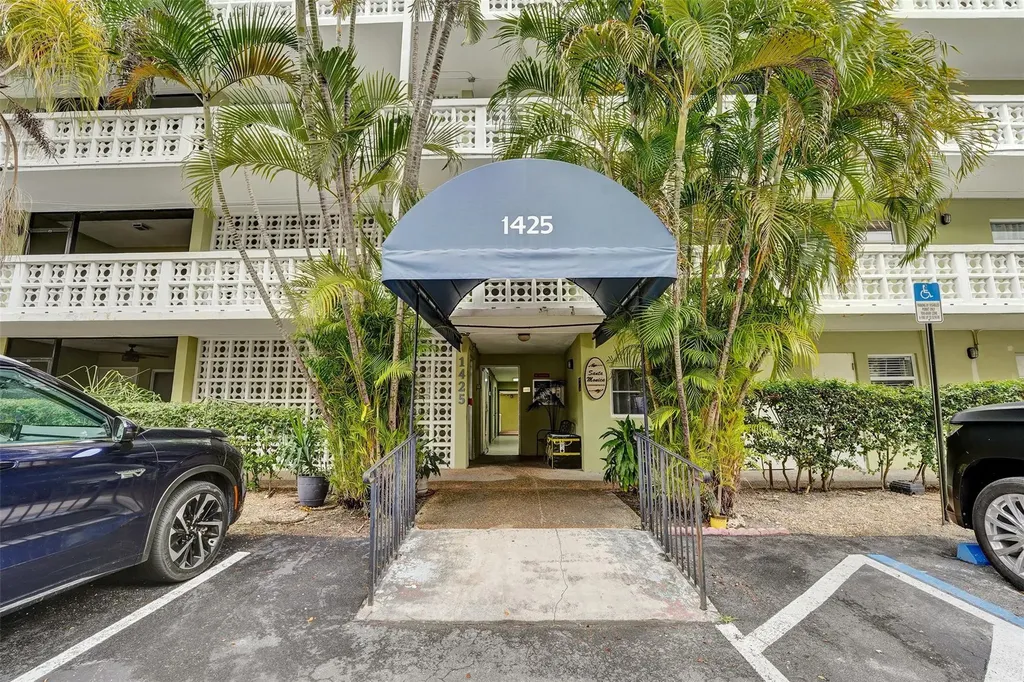 1425 Arthur Street Hollywood FL 33020