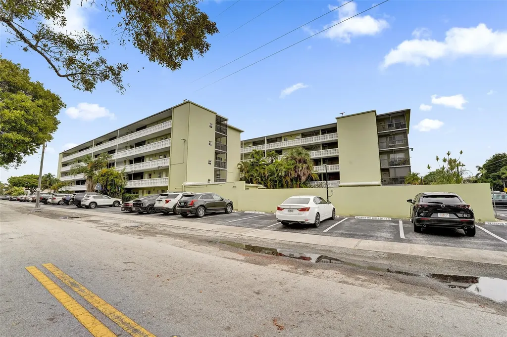 1425 Arthur Street Hollywood FL 33020