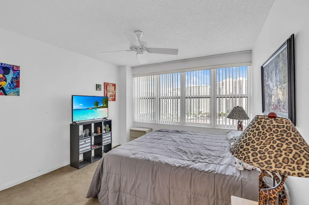 3300 NE 36th Street Fort Lauderdale FL 33308