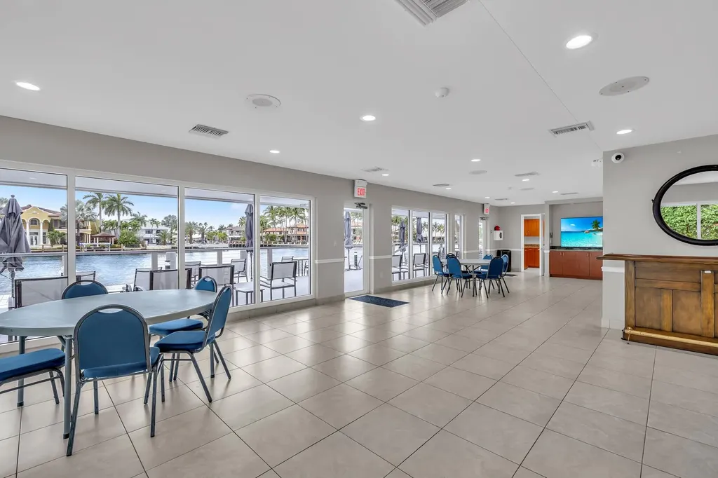 3300 NE 36th Street Fort Lauderdale FL 33308