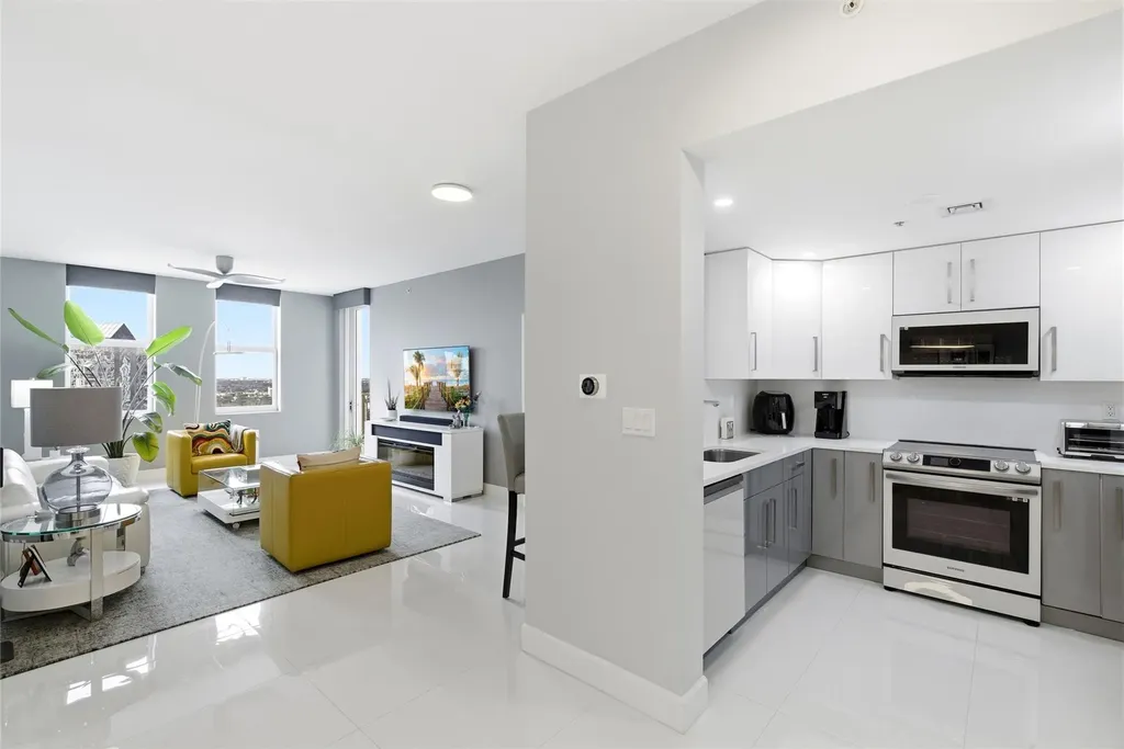 511 SE 5th Avenue Fort Lauderdale FL 33301