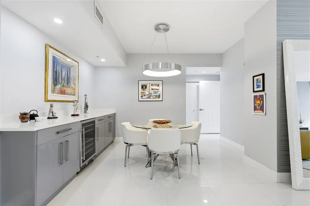 511 SE 5th Avenue Fort Lauderdale FL 33301
