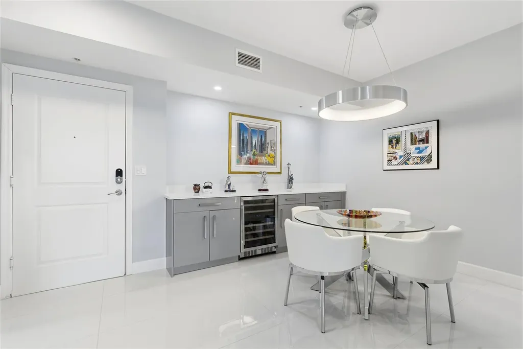 511 SE 5th Avenue Fort Lauderdale FL 33301