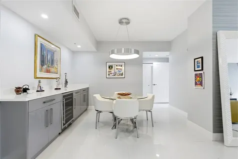 511 SE 5th Avenue Fort Lauderdale FL 33301