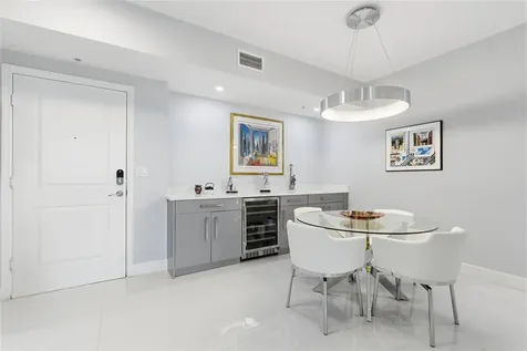 511 SE 5th Avenue Fort Lauderdale FL 33301
