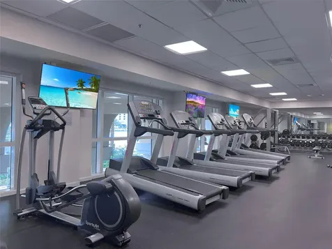 511 SE 5th Avenue Fort Lauderdale FL 33301