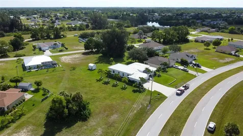 4239 E Gator Circle Cape Coral FL 33909