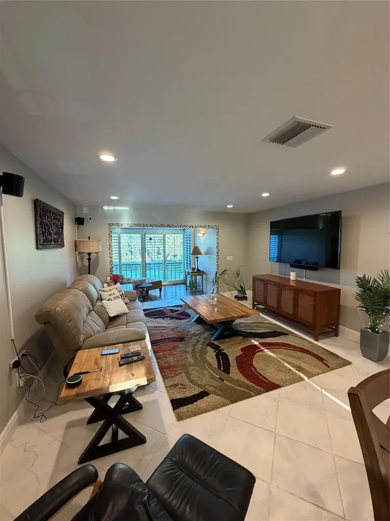 21217 Lago Circle Boca Raton FL 33433
