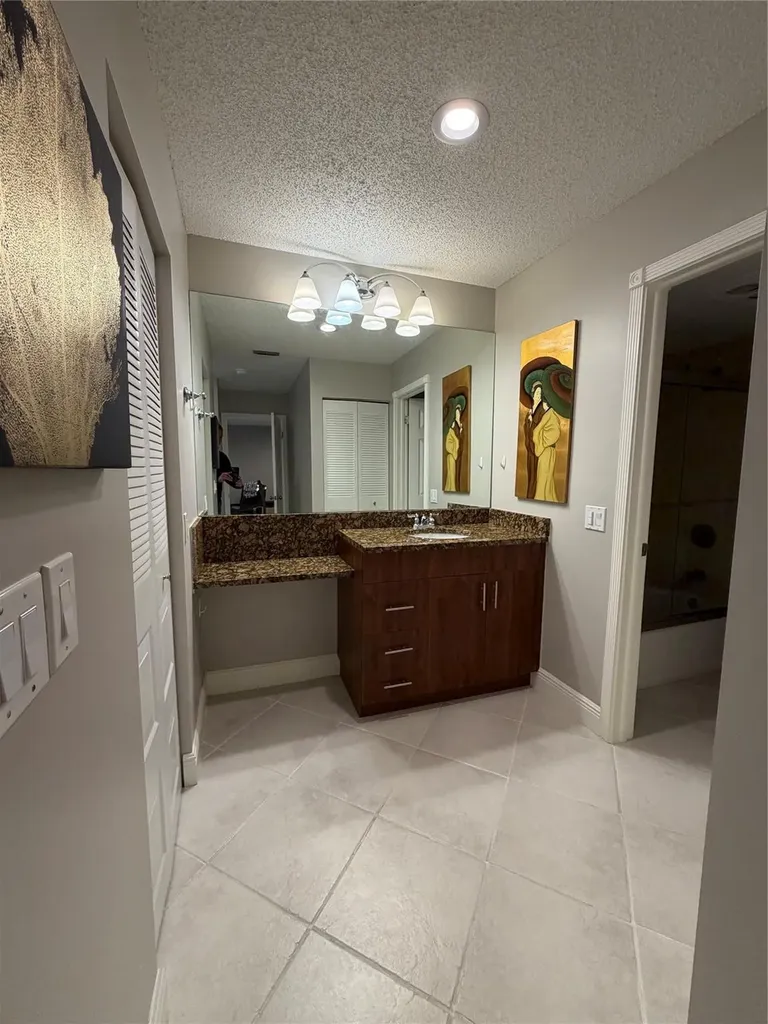 21217 Lago Circle Boca Raton FL 33433