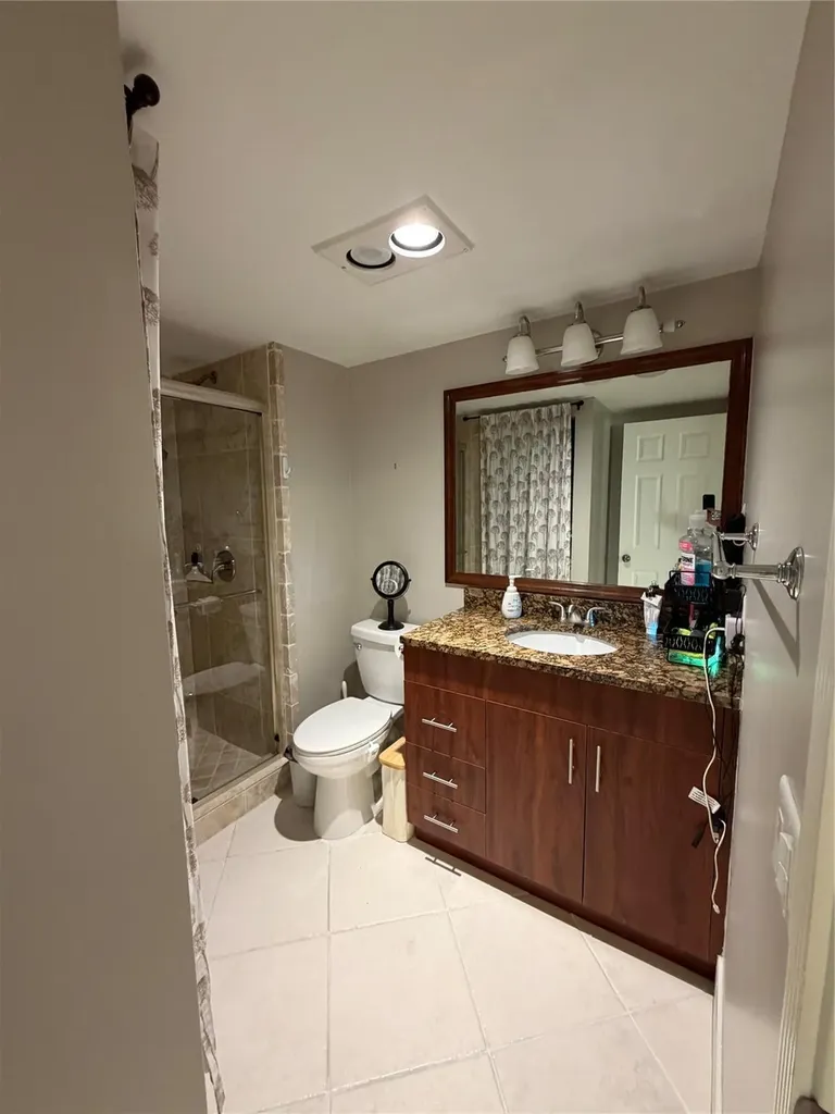 21217 Lago Circle Boca Raton FL 33433