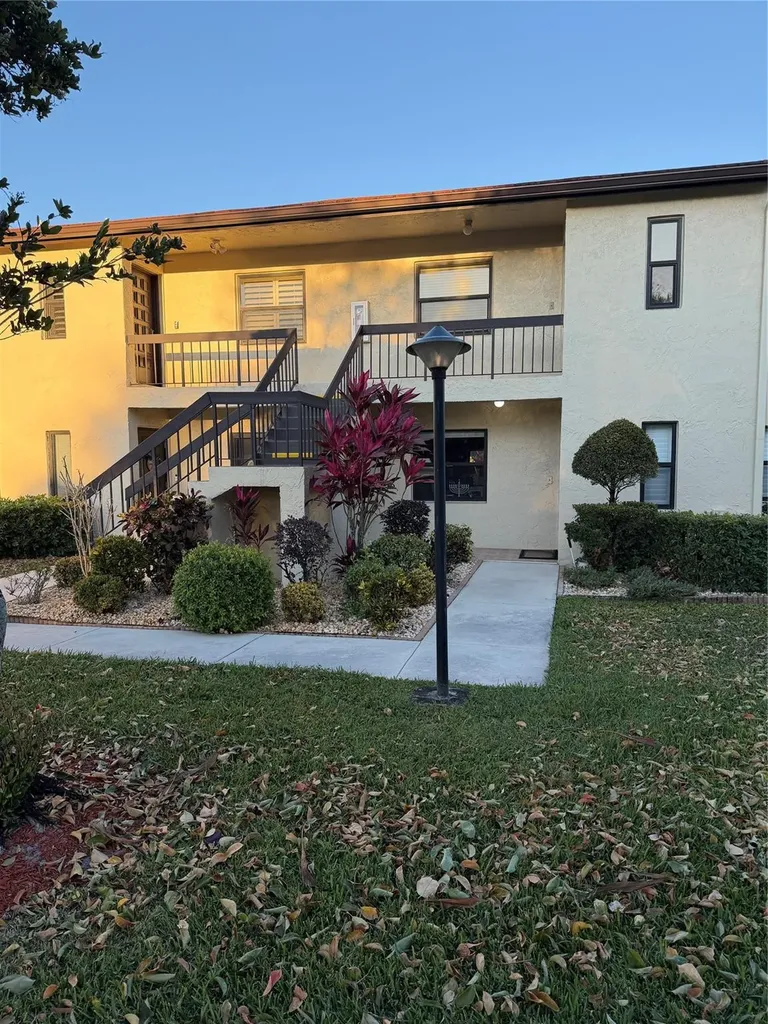 21217 Lago Circle Boca Raton FL 33433