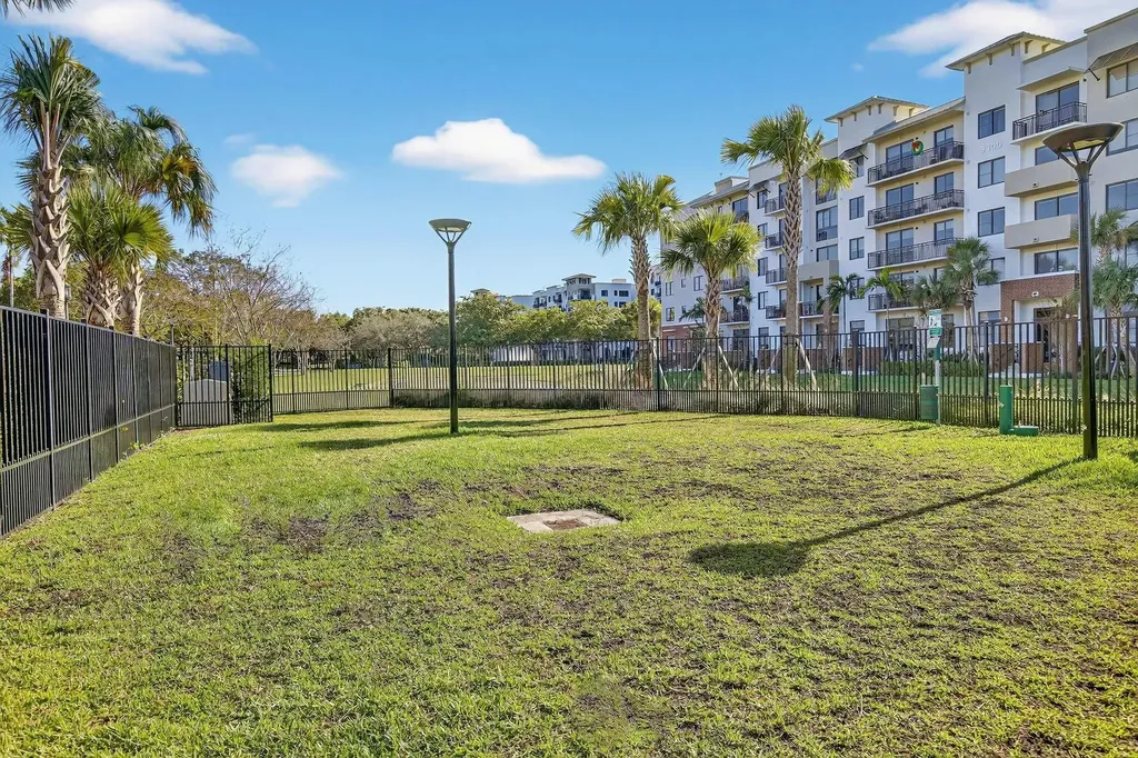 770 NW 82nd Terrace Plantation FL 33324