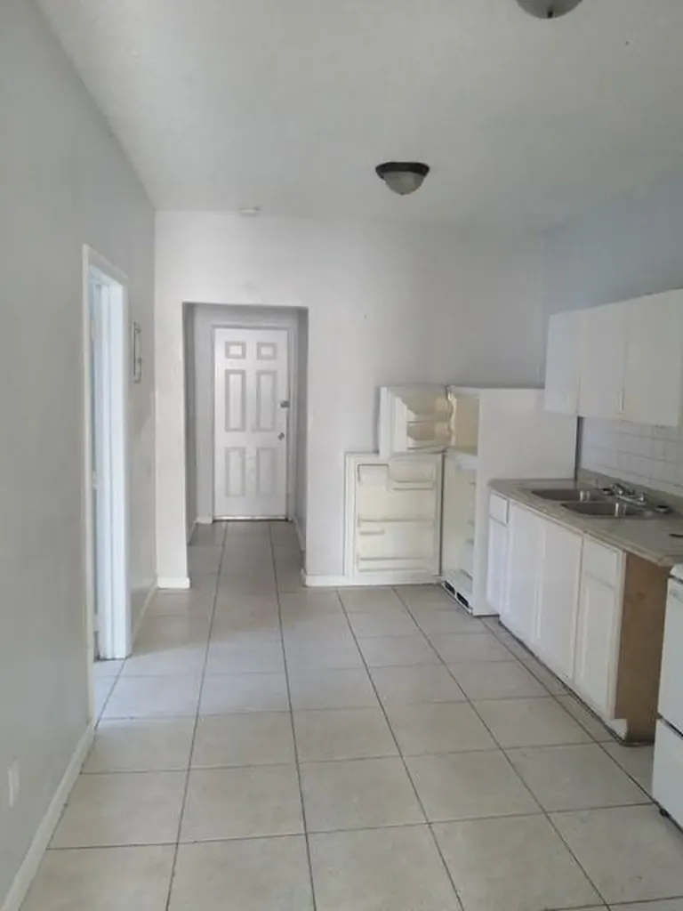441 NW 18th Avenue Fort Lauderdale FL 33311
