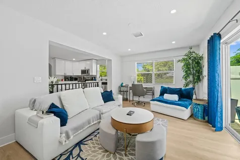 415 SE 3rd Avenue Delray Beach FL 33483