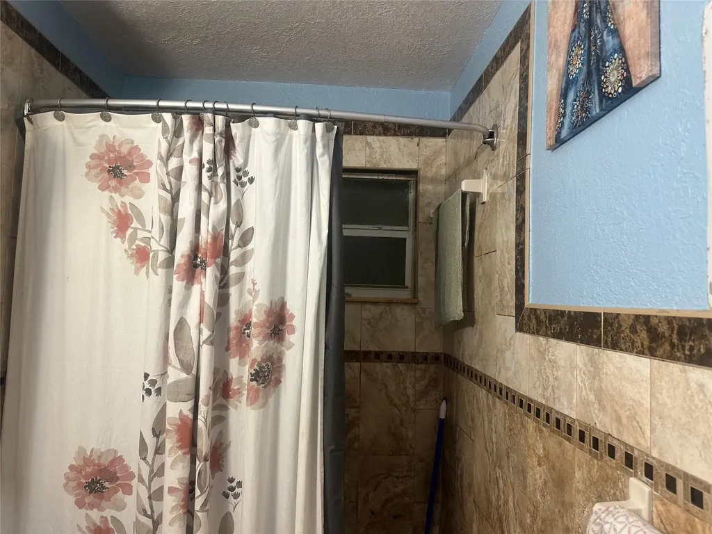 815 S 26th Court Hollywood FL 33020