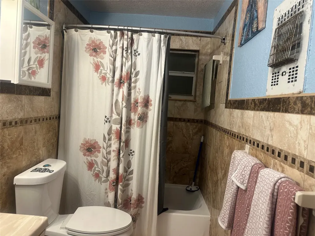 815 S 26th Court Hollywood FL 33020