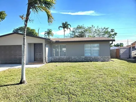 4440 NW 19th Terrace Oakland Park FL 33309