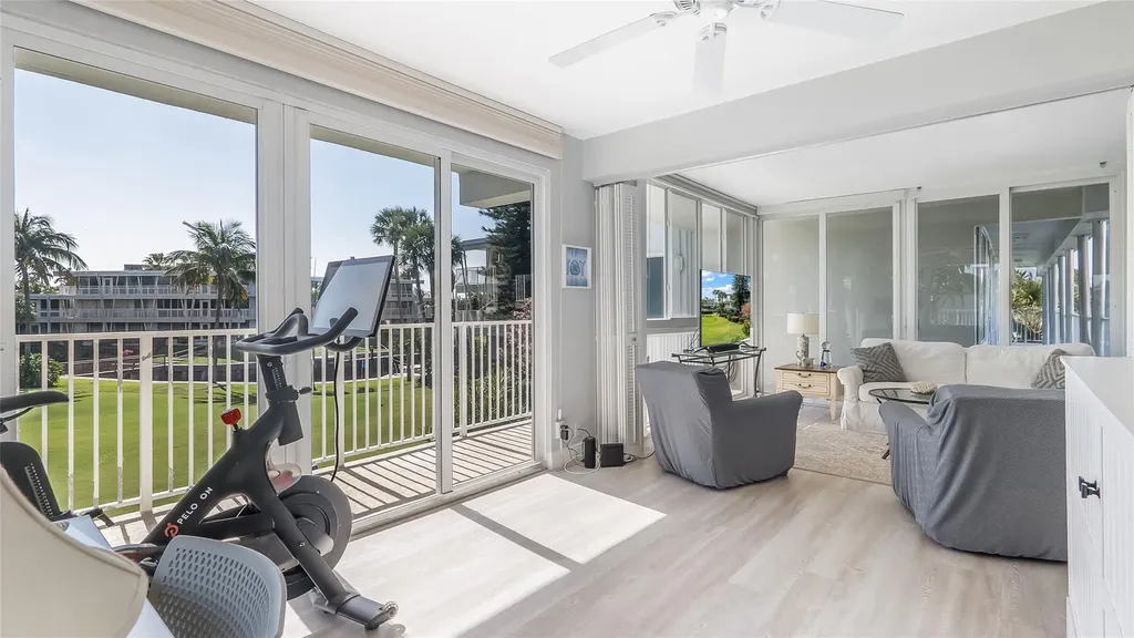 1221 Hillsboro Mile Hillsboro Beach FL 33062