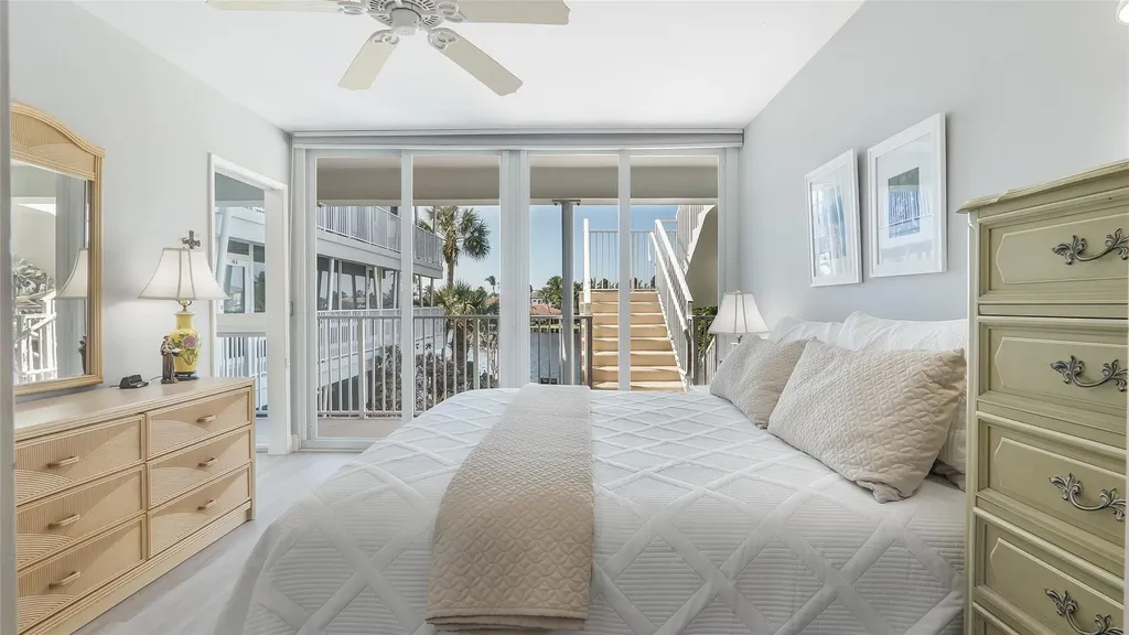 1221 Hillsboro Mile Hillsboro Beach FL 33062