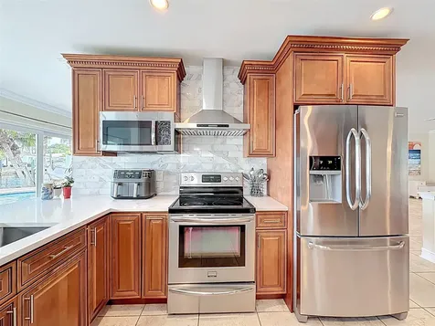 370 SE 12th Avenue Pompano Beach FL 33060