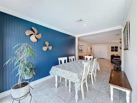 370 SE 12th Avenue Pompano Beach FL 33060