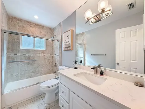 370 SE 12th Avenue Pompano Beach FL 33060