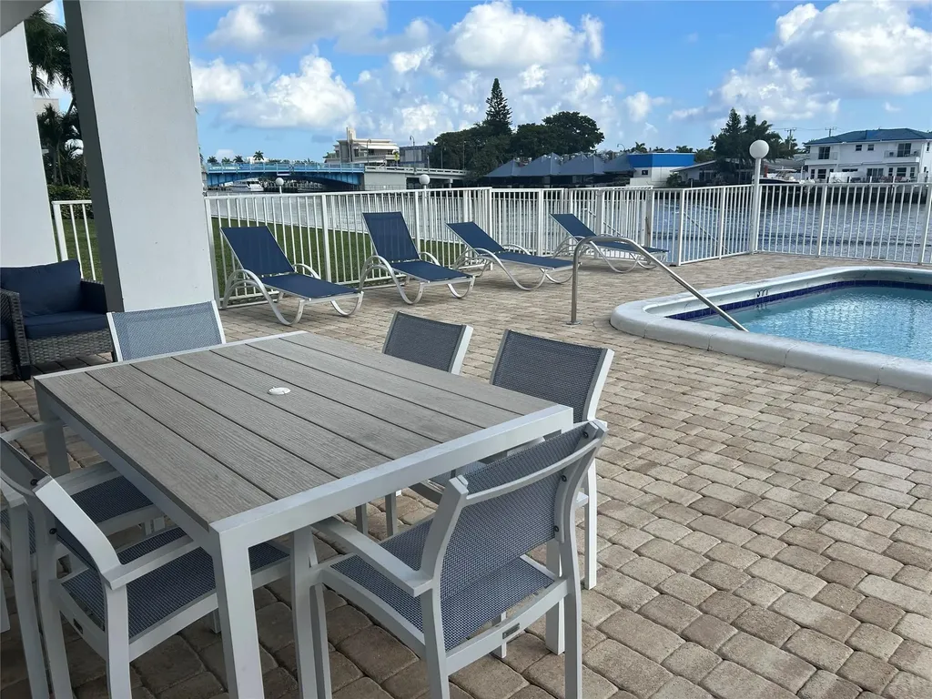3100 NE 49th Street Fort Lauderdale FL 33308