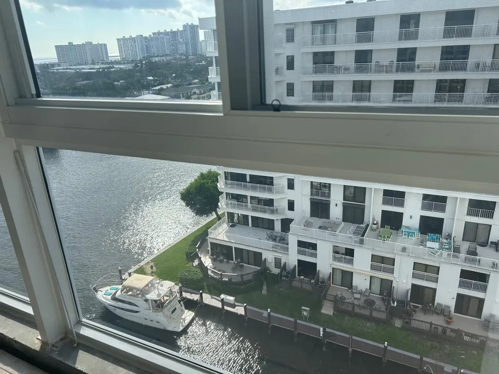3100 NE 49th Street Fort Lauderdale FL 33308