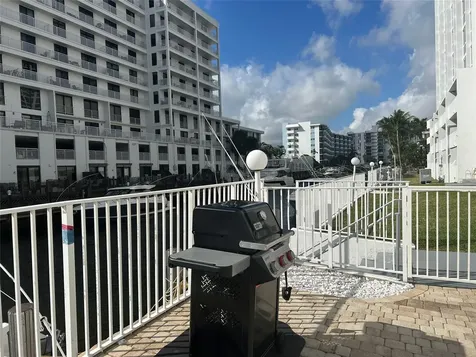 3100 NE 49th Street Fort Lauderdale FL 33308
