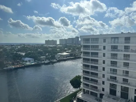 3100 NE 49th Street Fort Lauderdale FL 33308