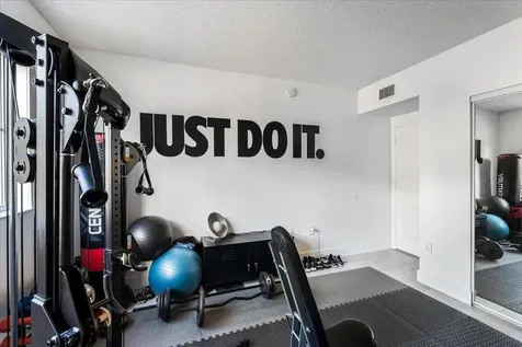 2452 Centergate Drive Miramar FL 33025