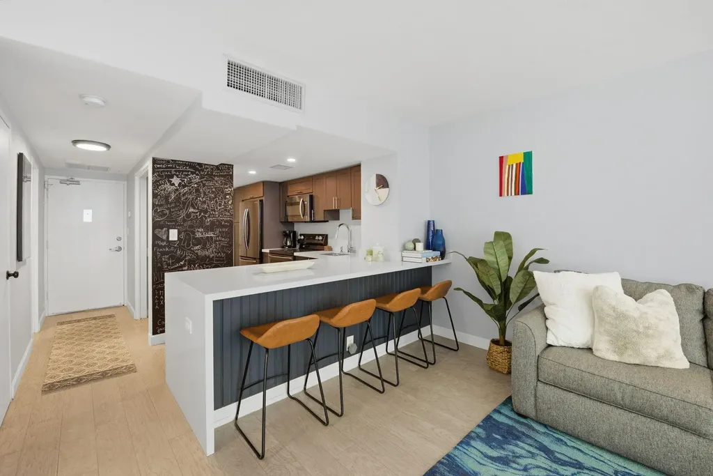 1200 West Avenue Miami Beach FL 33139