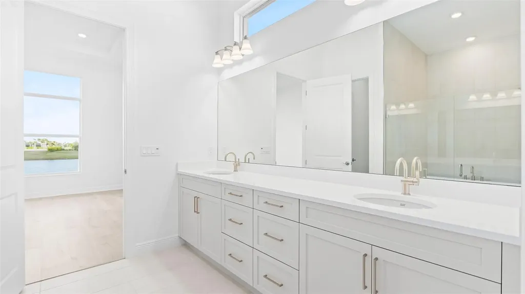 5237 Rivo Alto Circle Westlake FL 33470