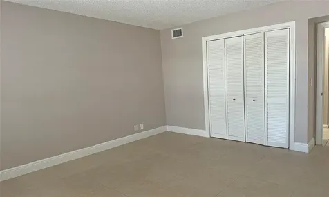 6229 Bay Club Drive Fort Lauderdale FL 33308