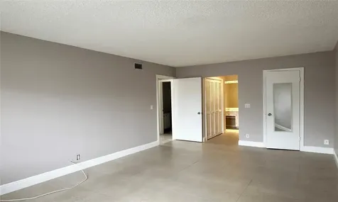 6229 Bay Club Drive Fort Lauderdale FL 33308